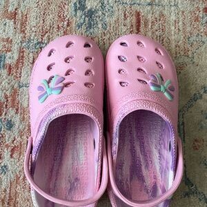 Pink Kids Clogs with Bow Accents